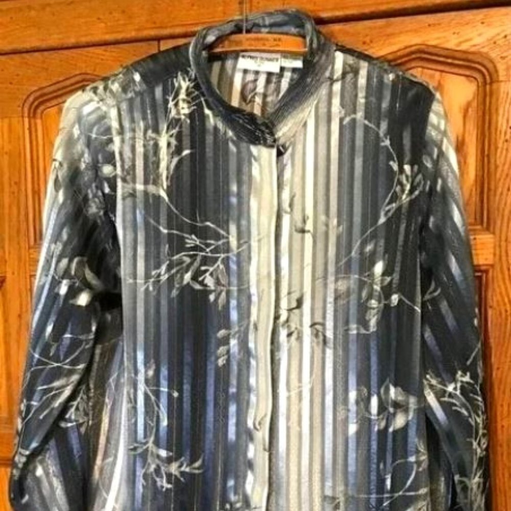 Alfred Dunner:  Beautiful Floral Sheer Blouse with Shimmer Accents